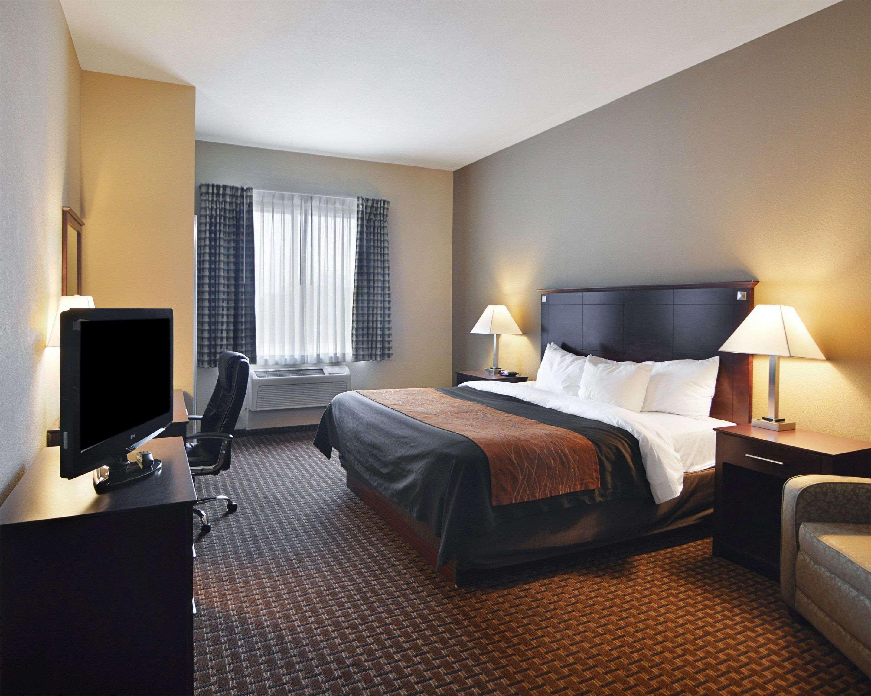 Comfort Inn & Suites Near Lake Lewisville Corinth Dış mekan fotoğraf