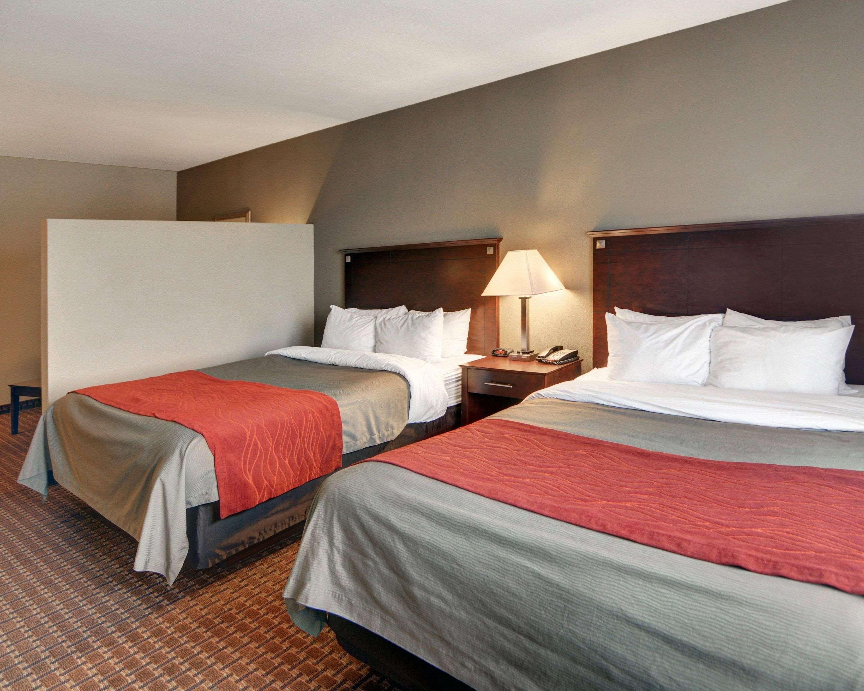 Comfort Inn & Suites Near Lake Lewisville Corinth Dış mekan fotoğraf