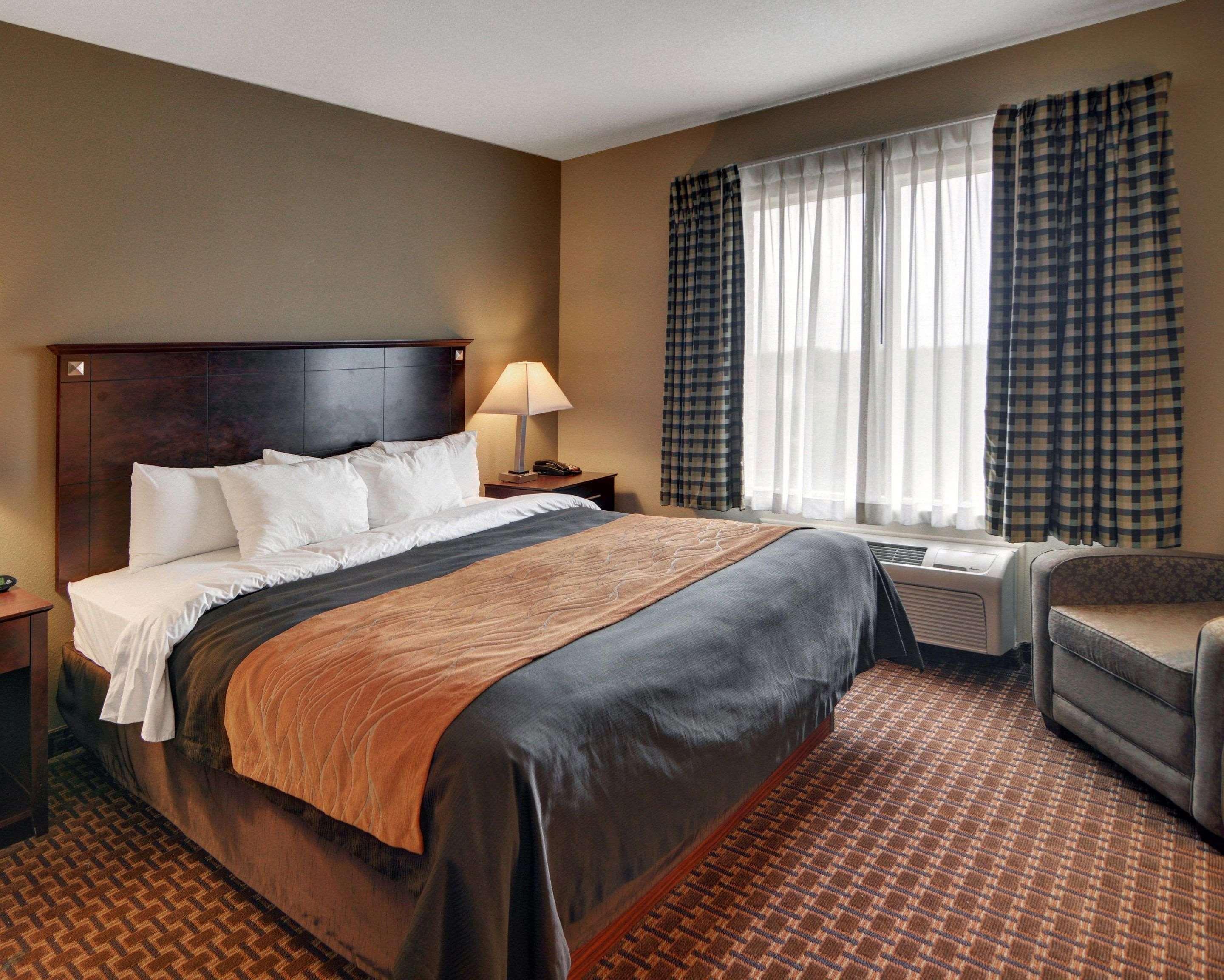 Comfort Inn & Suites Near Lake Lewisville Corinth Dış mekan fotoğraf