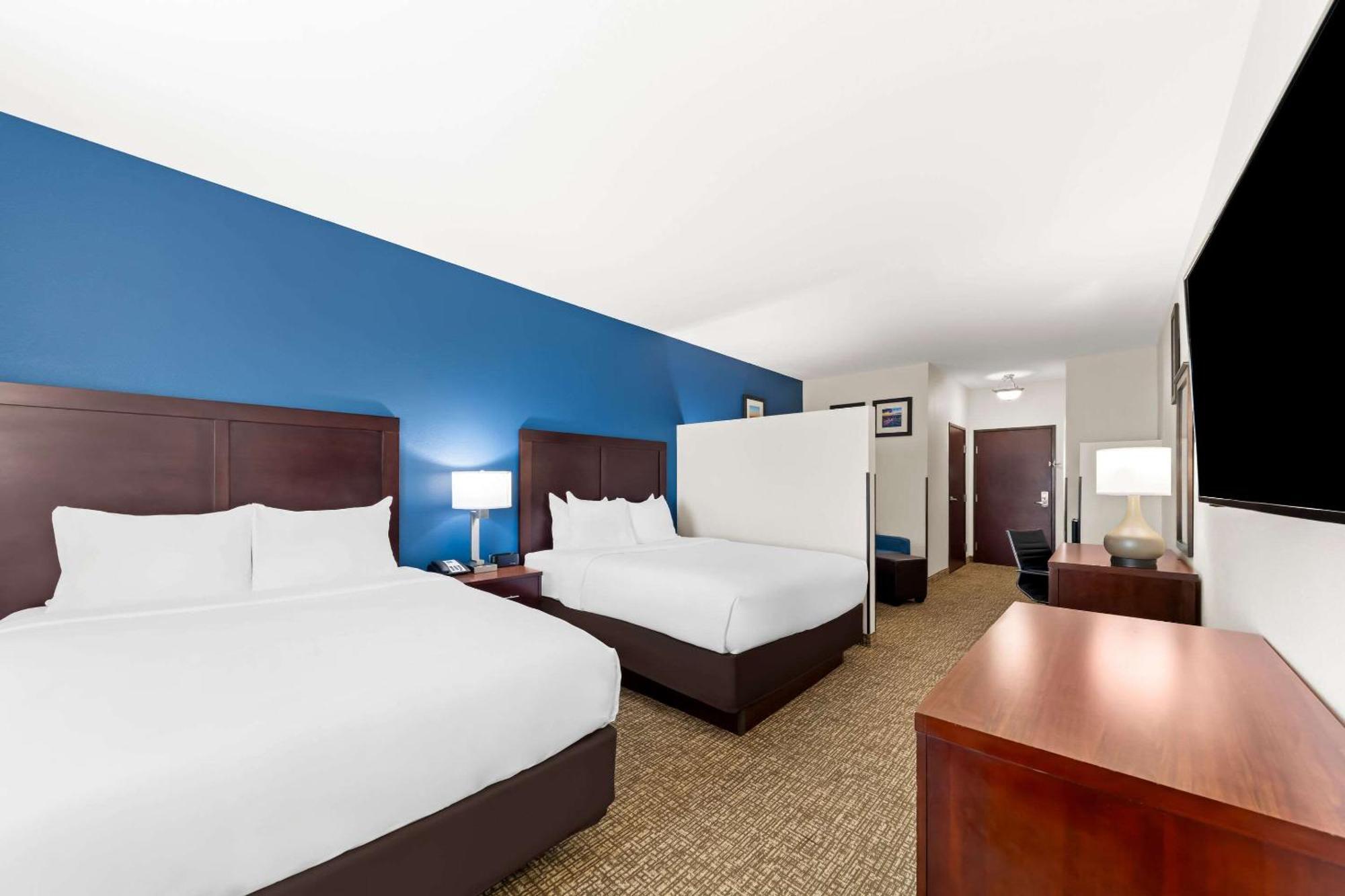 Comfort Inn & Suites Near Lake Lewisville Corinth Dış mekan fotoğraf