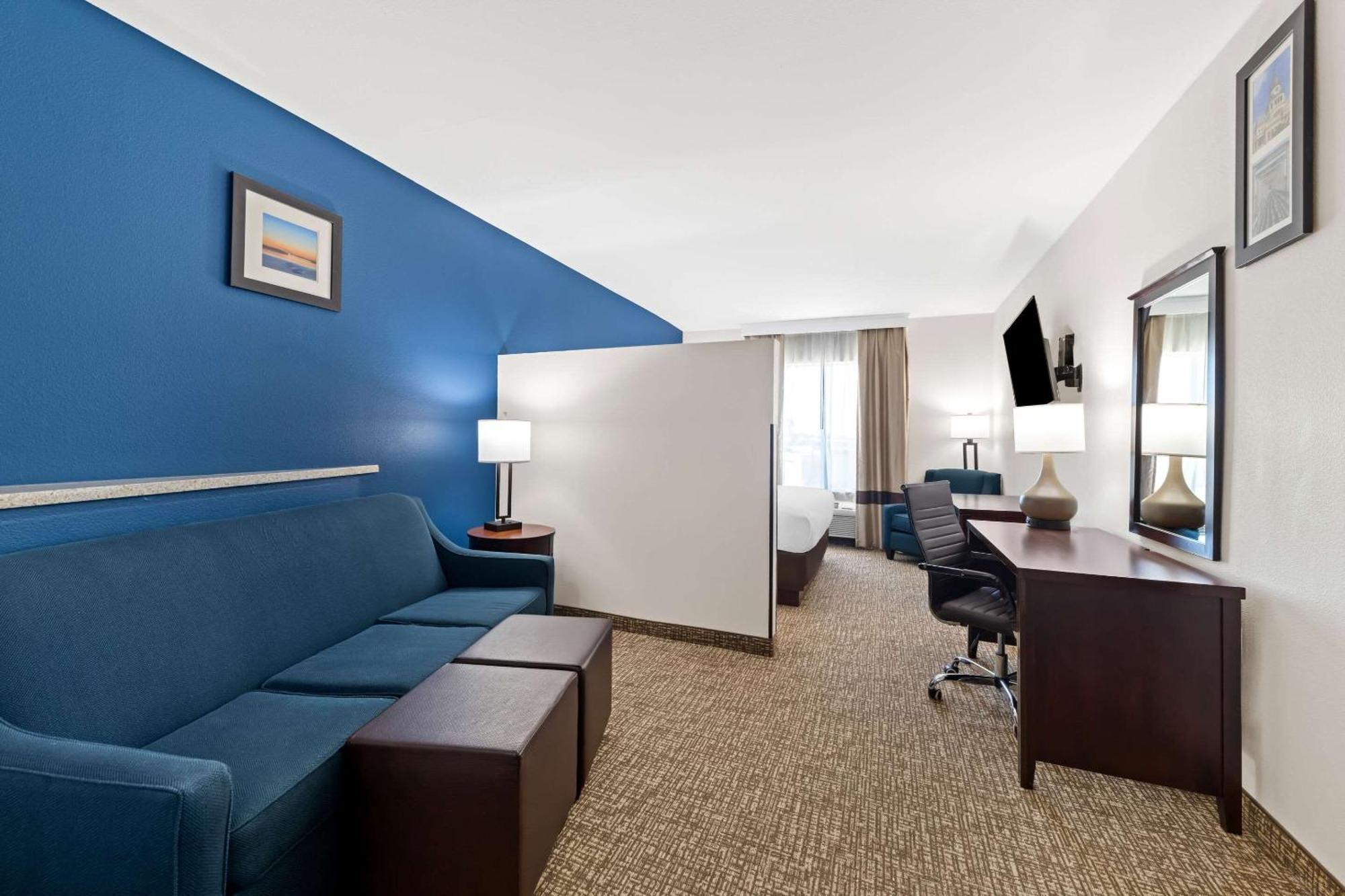 Comfort Inn & Suites Near Lake Lewisville Corinth Dış mekan fotoğraf