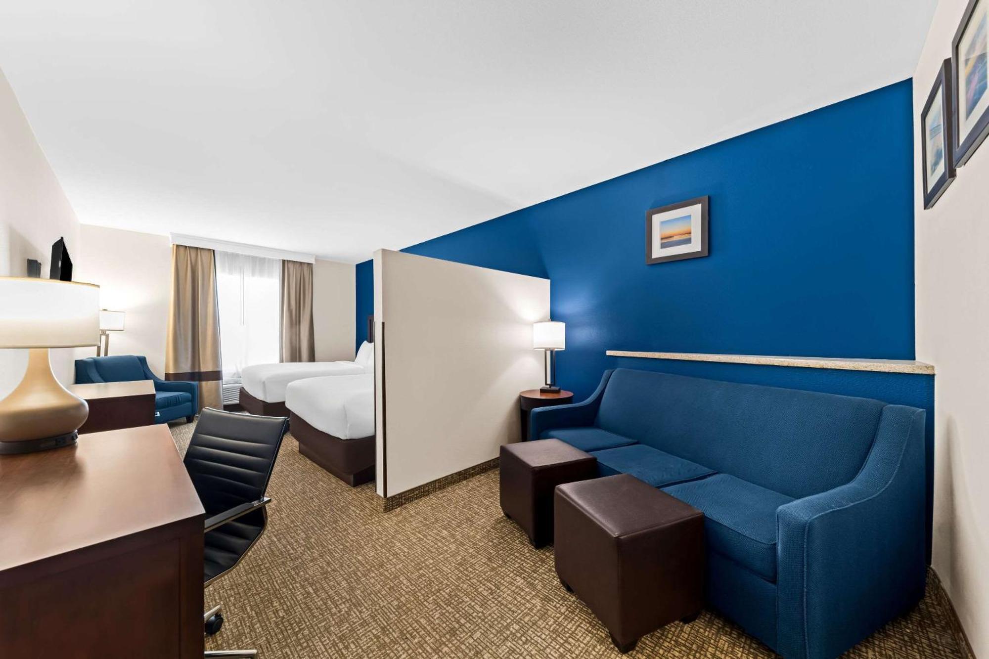 Comfort Inn & Suites Near Lake Lewisville Corinth Dış mekan fotoğraf